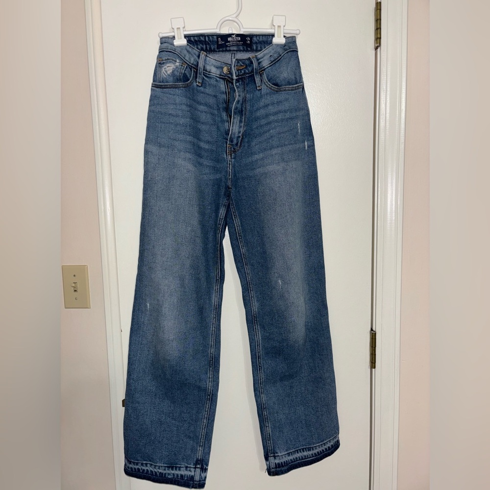 Hollister Ultra High Rise Dad Blue Jeans